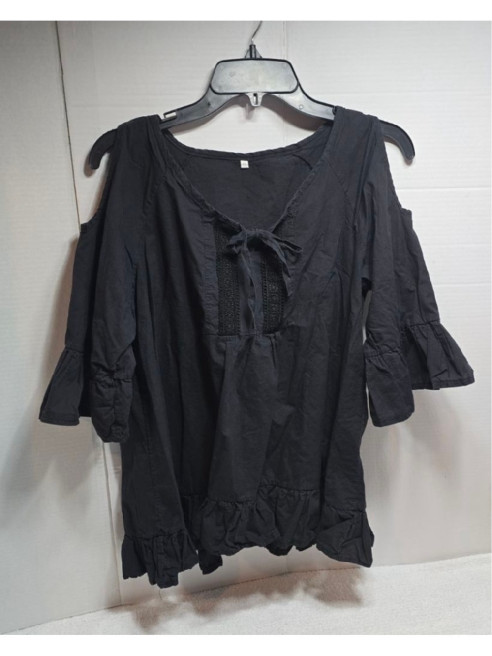 Women's Unbranded Black Cold Shoulder Blouse XXL